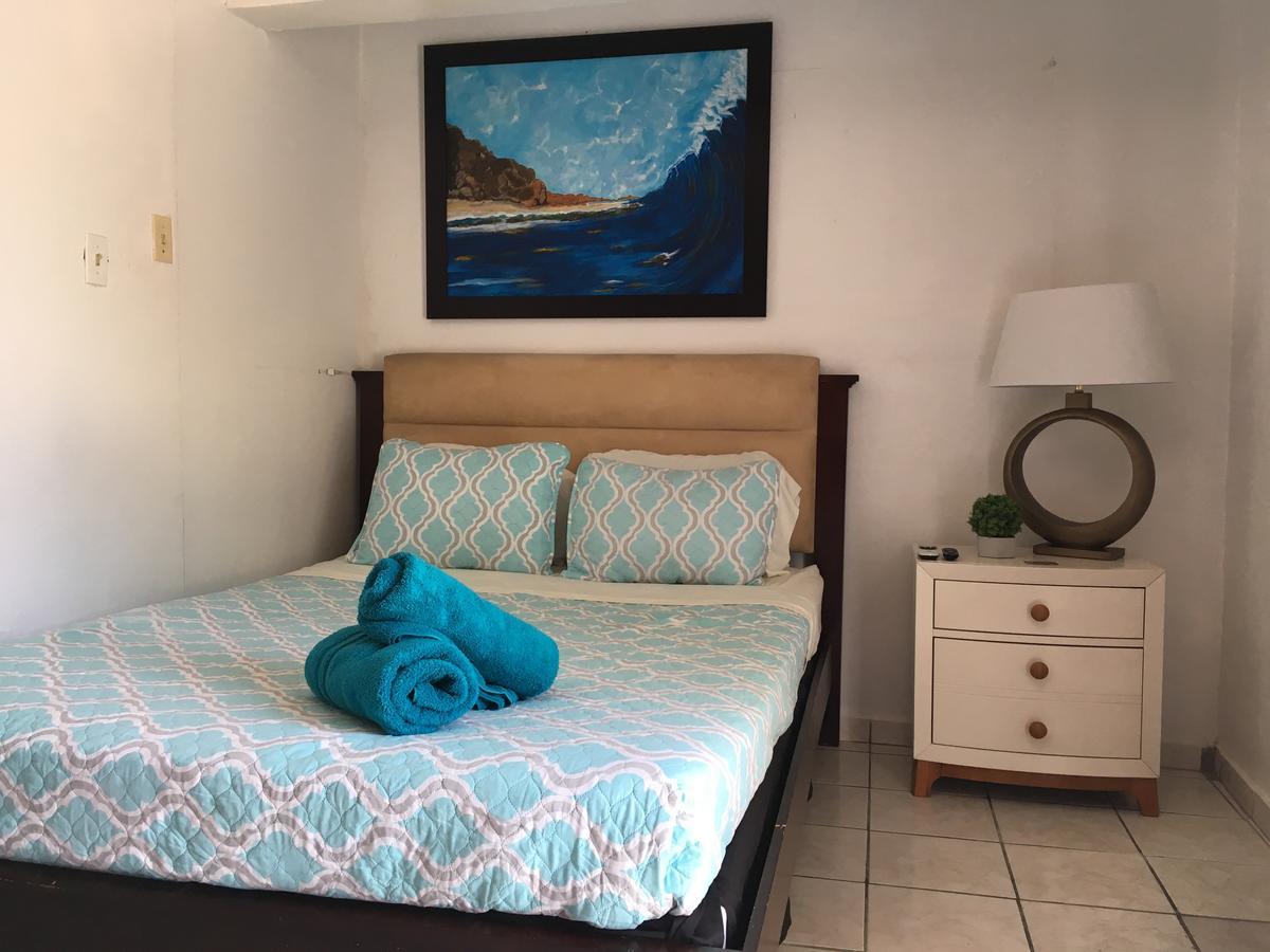 Coastal Express Inn & Suites #1 At 681 Ocean Drive Islote Rom bilde